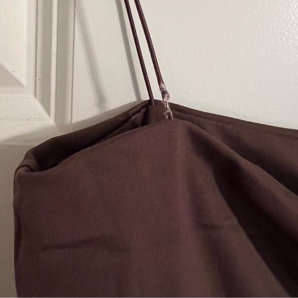 MESHKI Yvonne Crop Top - Picture 4 of 4